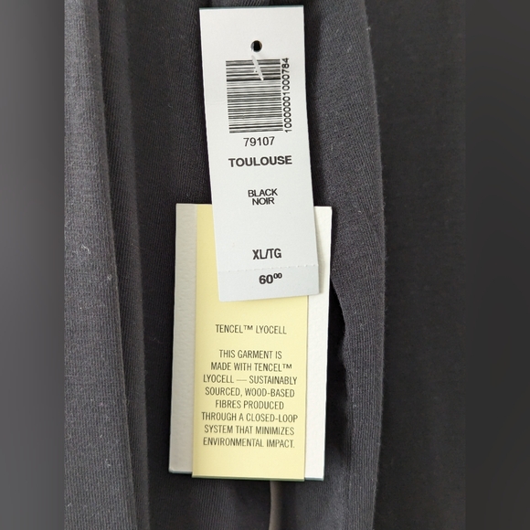 Aritzia Wilfred black body suit - Picture 2 of 3